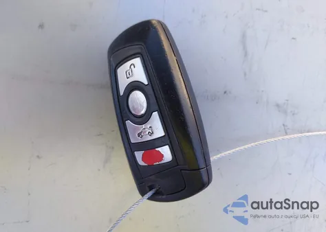 2013 BMW 335I xDrive z USA, uszkodzony, nr VIN WBA3B9C51DF587487